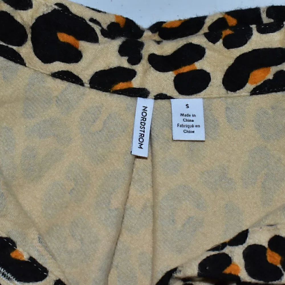 Nordstrom Two Piece Flannel Leopard Print Pajama Set Size S - Picture 12 of 15